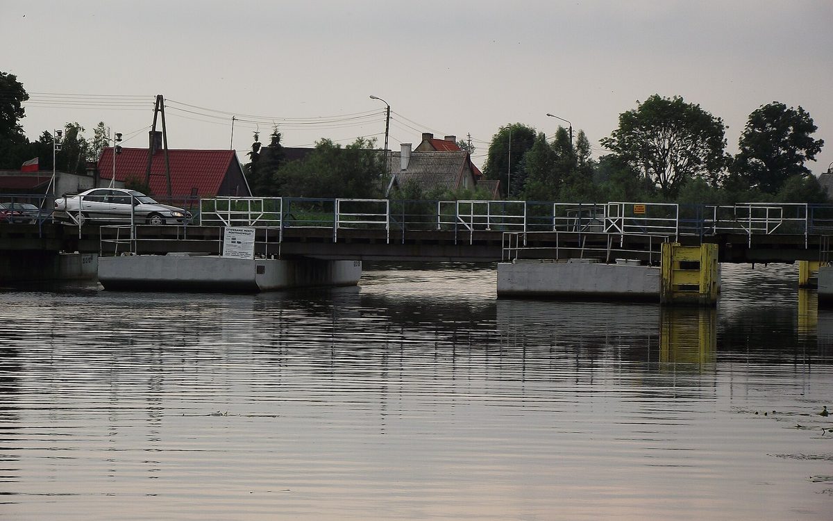 Most pontonowy w Nowakowie — Elbląg
